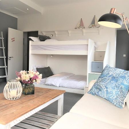 5 Options Guest House Bloubergstrand Exterior foto